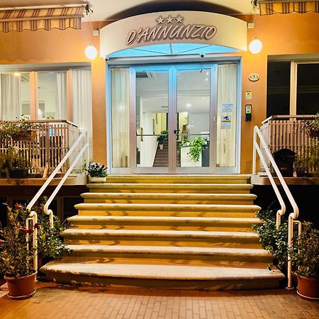 Hotel D'Annunzio Каттоліка Екстер'єр фото